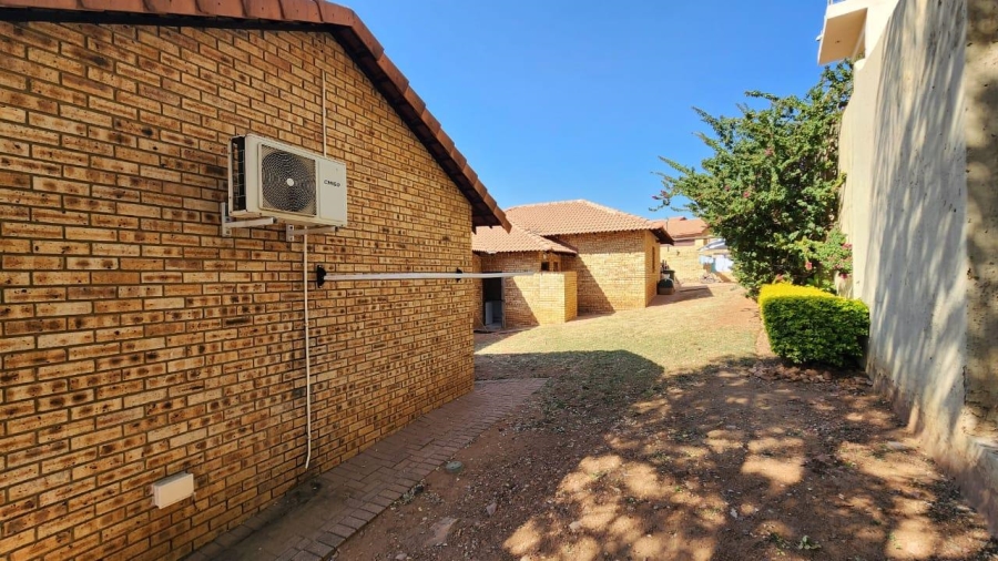 4 Bedroom Property for Sale in Rustenburg North West